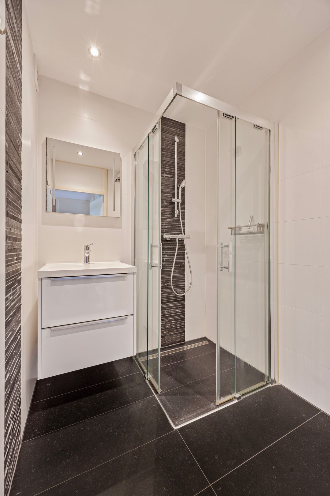 Photo 23 of Anatole Franceplaats 484