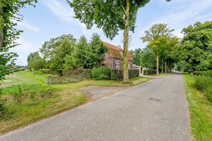 Foto 42 van Augustinusweg 17