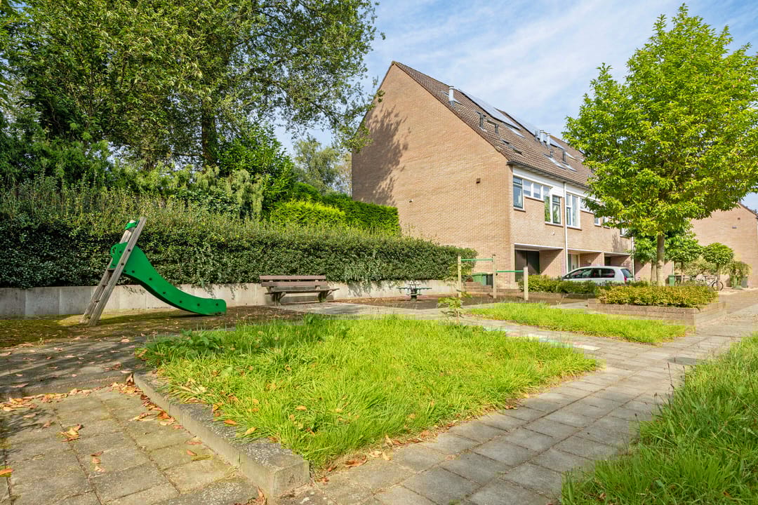 Foto 32 van Robert Stolzstraat 39