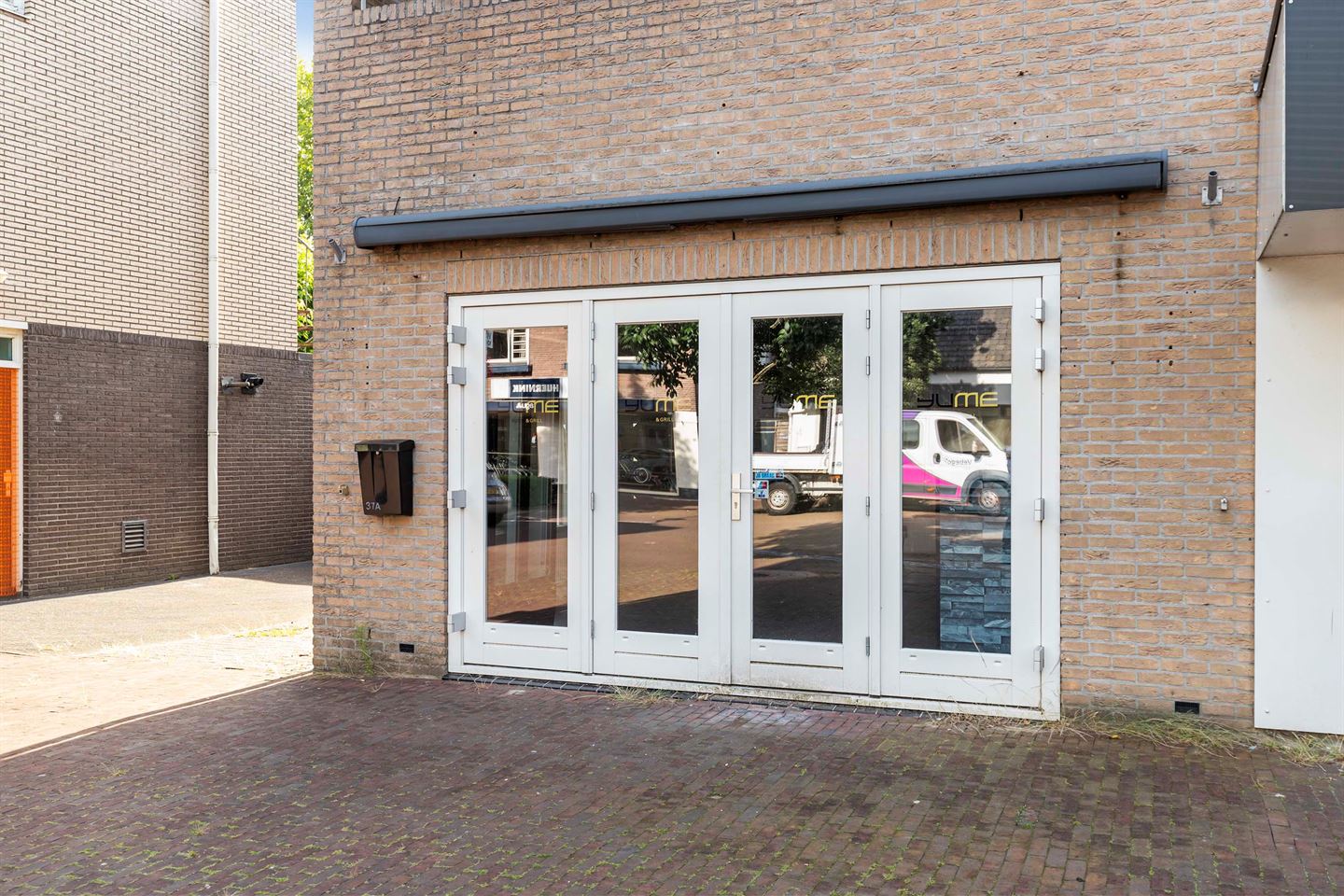 Bekijk foto 2 van Dorpsstraat 37-A