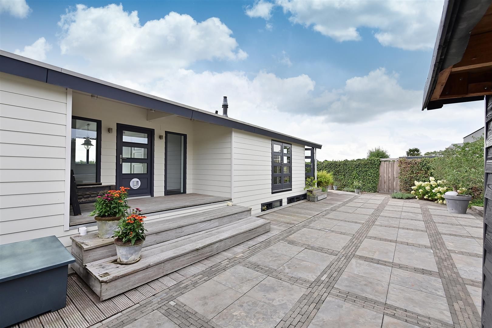 Foto 27 van Bloklaan 22-AZG01