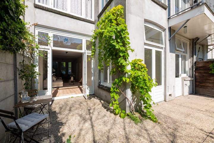 Foto 22 van Esdoornstraat 112