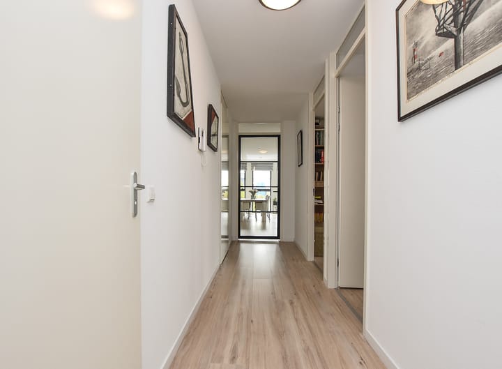 Foto 19 van Stationsplein 79