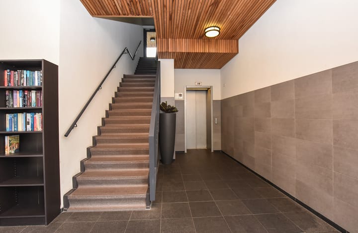 Foto 24 van Stationsplein 79