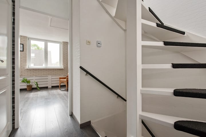 Foto 24 van Groen-blauwlaan 52