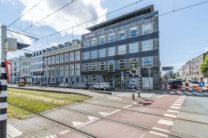 Koninginnegracht 14
