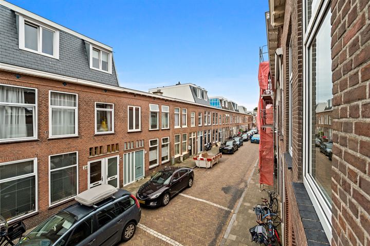 Bekijk foto 25 van Kenaustraat 21