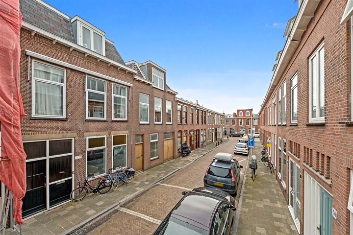 Bekijk foto 44 van Kenaustraat 21