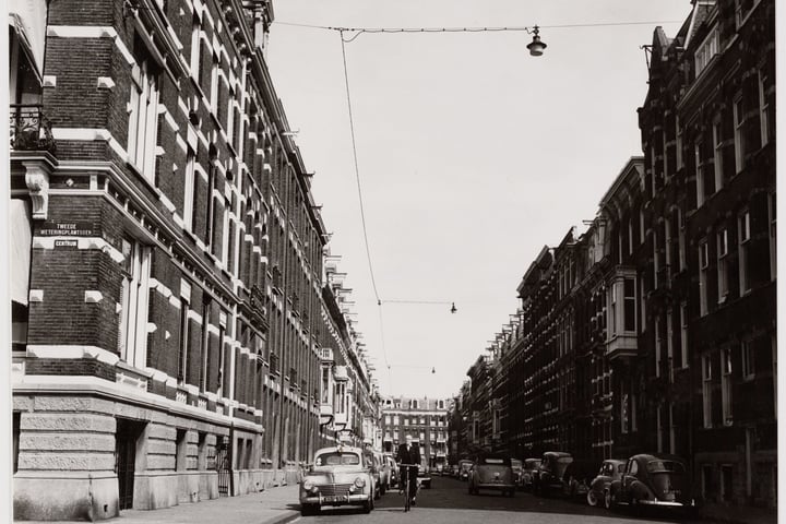 Bekijk foto 20 van Den Texstraat 5-3