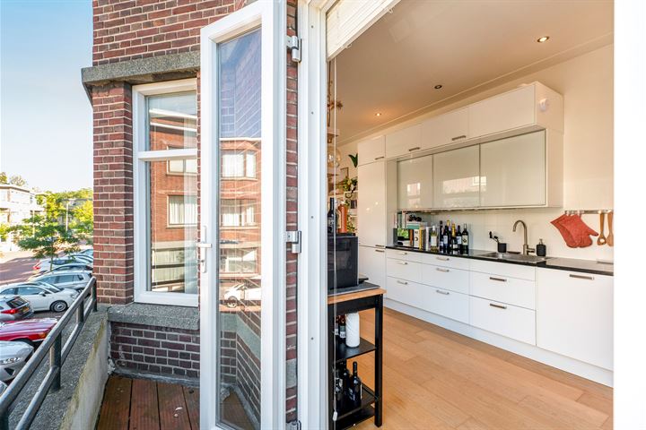 View photo 16 of Stuyvesantstraat 233