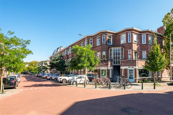 View photo 28 of Stuyvesantstraat 233