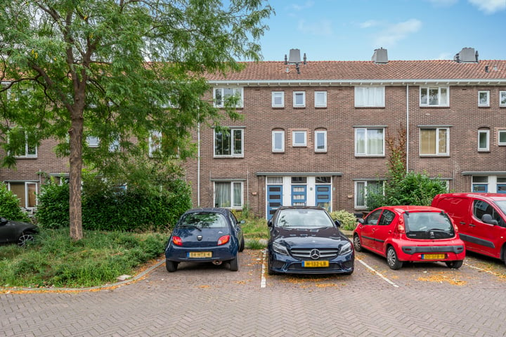 View photo 1 of Bosbesstraat 25