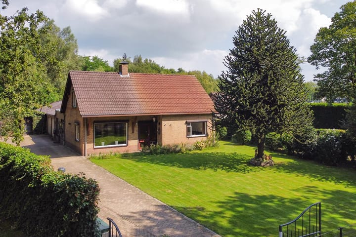 Foto 4 van Raamloop 9