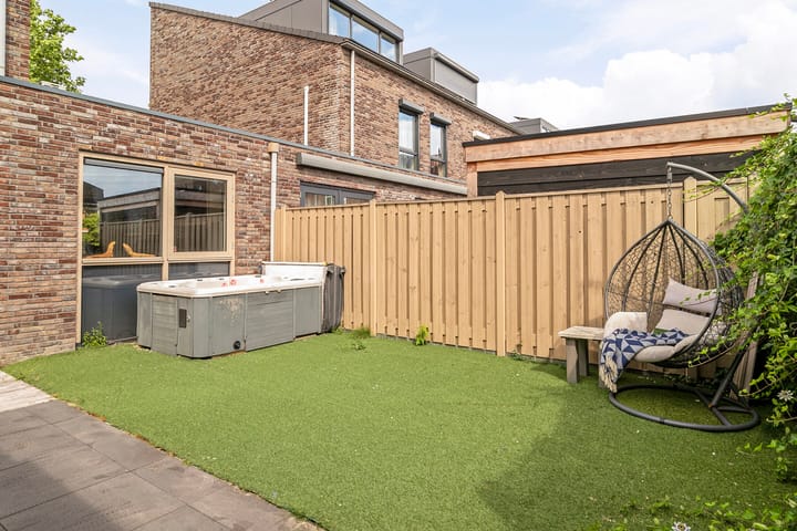 Foto 28 van André Franquinweg 32