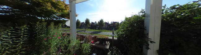 View 360° photo of Achtertuin of Dilletuin 47