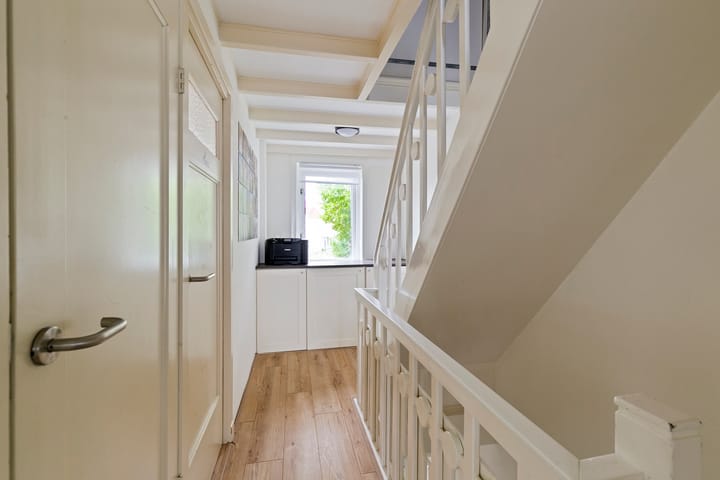 Foto 16 van Dahliastraat 1