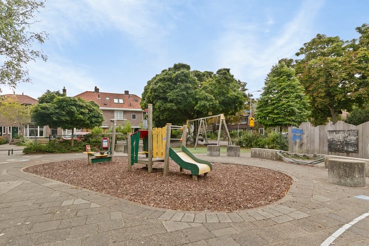 Foto 34 van Dahliastraat 1