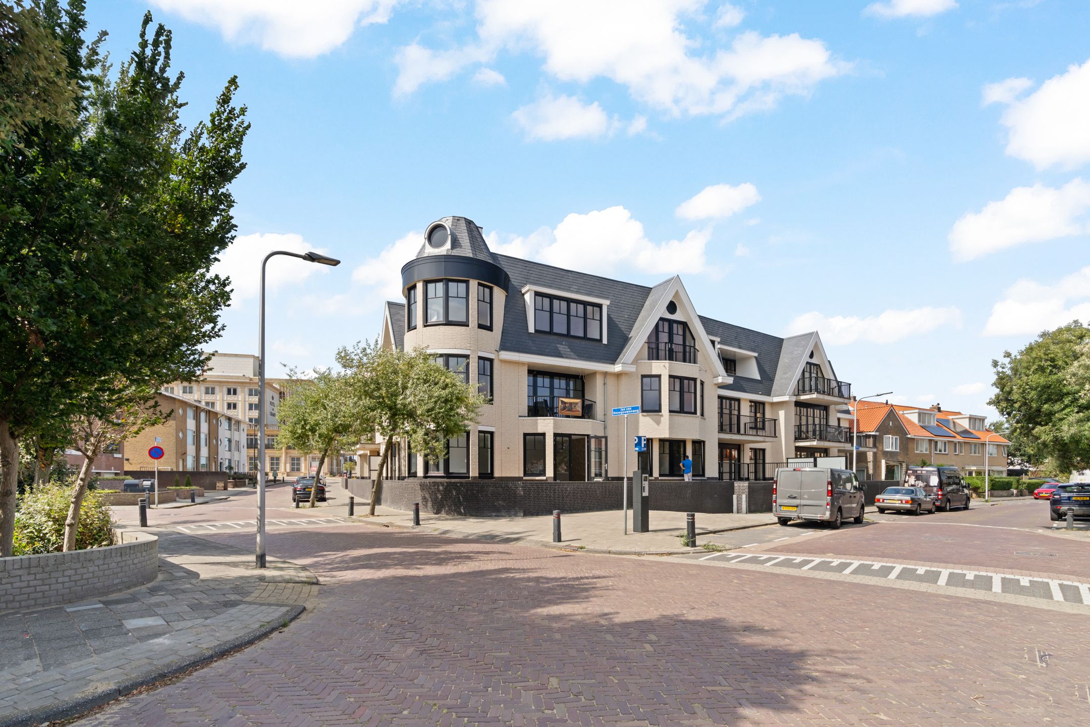 Jan van Henegouwenweg 39 