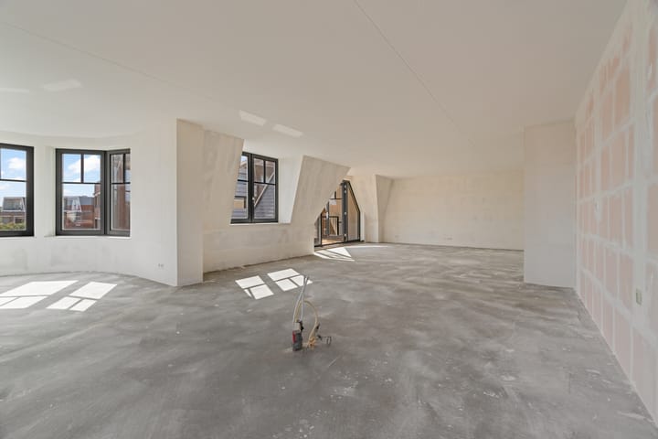 Foto 13 van Jan van Henegouwenweg 39