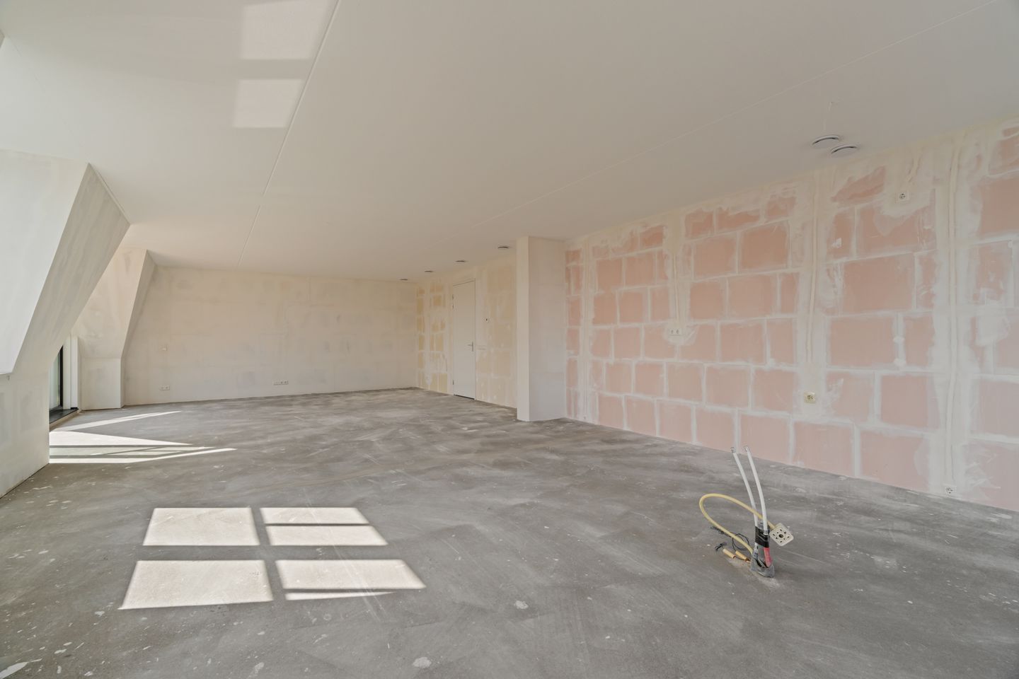 Foto 14 van Jan van Henegouwenweg 39