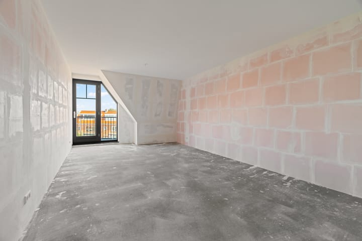 Foto 16 van Jan van Henegouwenweg 39