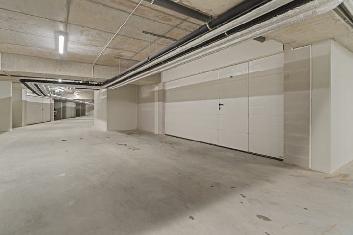 Foto 27 van Jan van Henegouwenweg 39