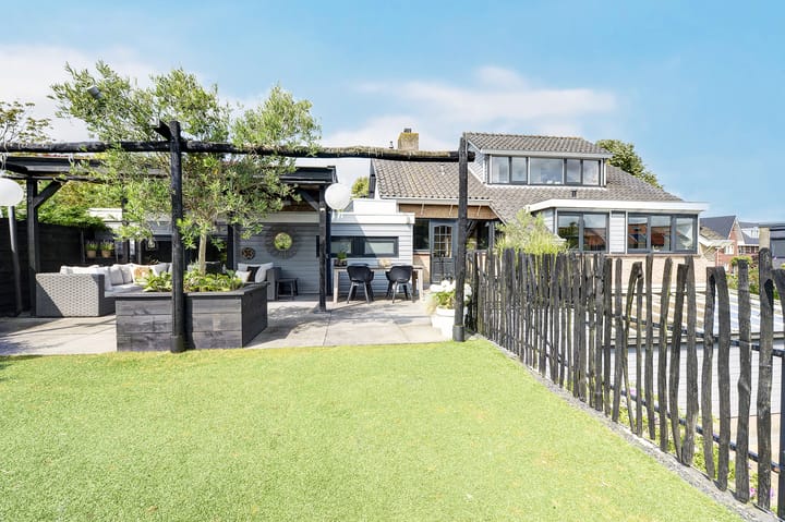 Foto 42 van Juliana van Stolbergstraat 52