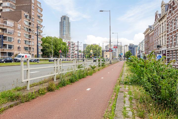 Bekijk foto 32 van Van Vollenhovenstraat 3-331