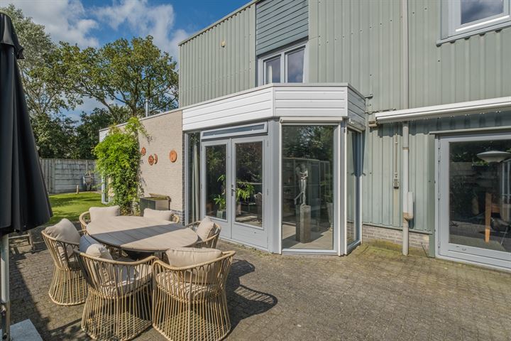 View photo 46 of Stedenbaan 25