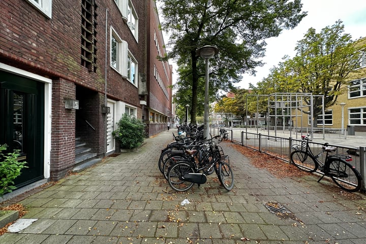 View photo 22 of Corantijnstraat 5-2