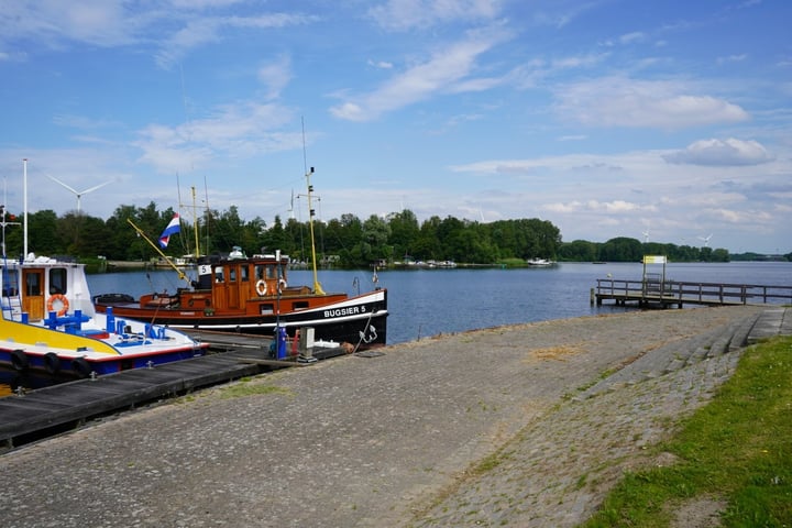 Bekijk foto 33 van Roobolweg 8