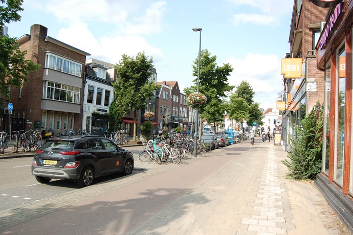 View photo 16 of Biltstraat 24-A