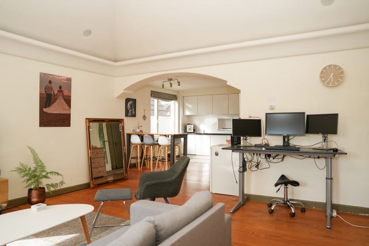 Foto 4 van Dorpsplein 22