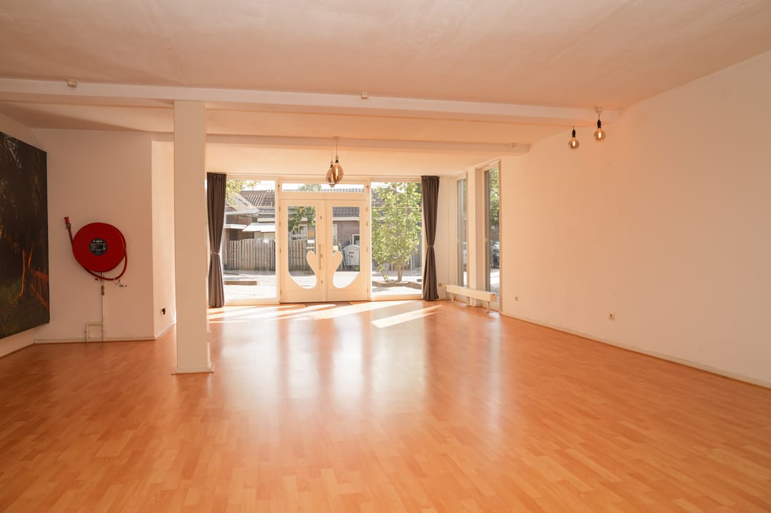 Foto 28 van Dorpsplein 22