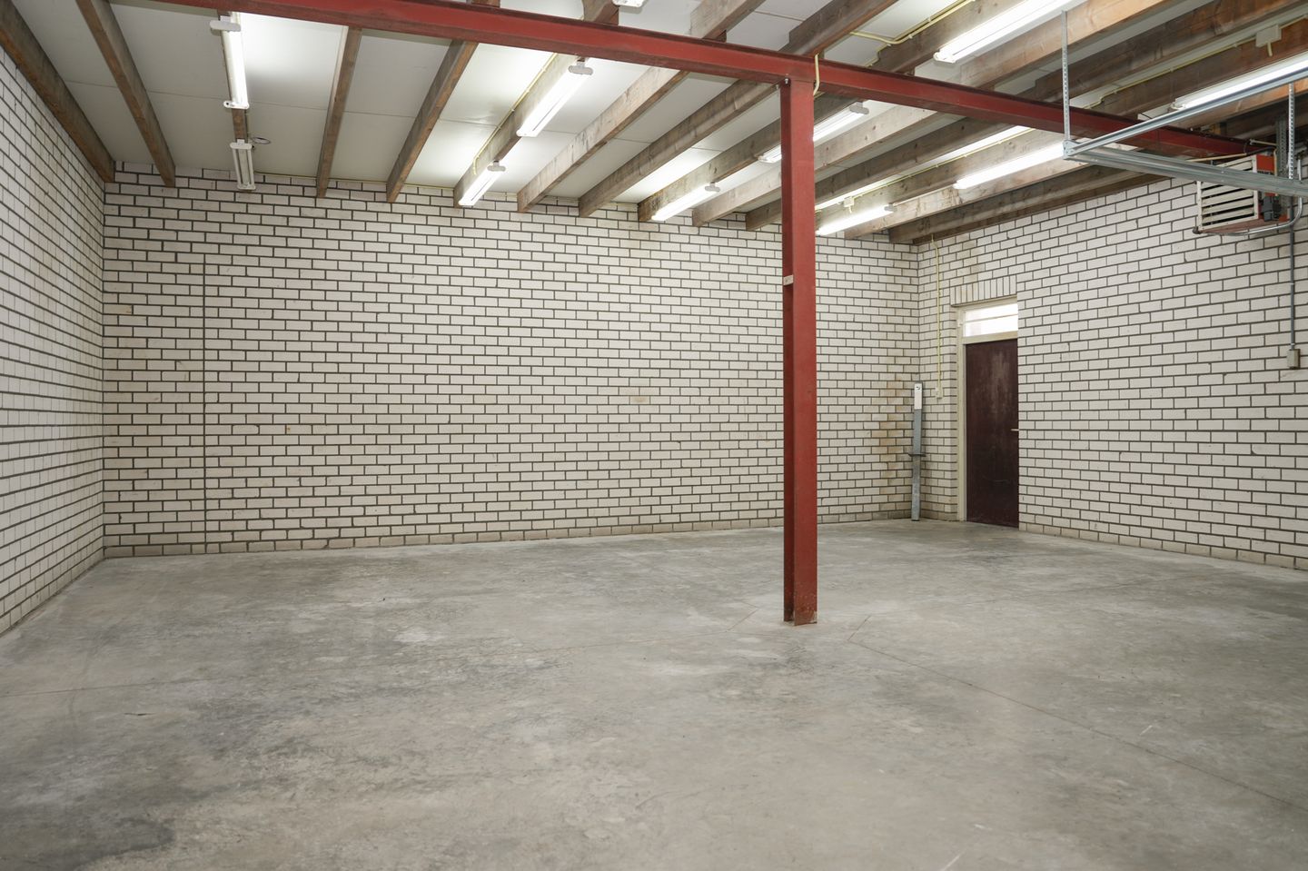 Foto 35 van Dorpsplein 22