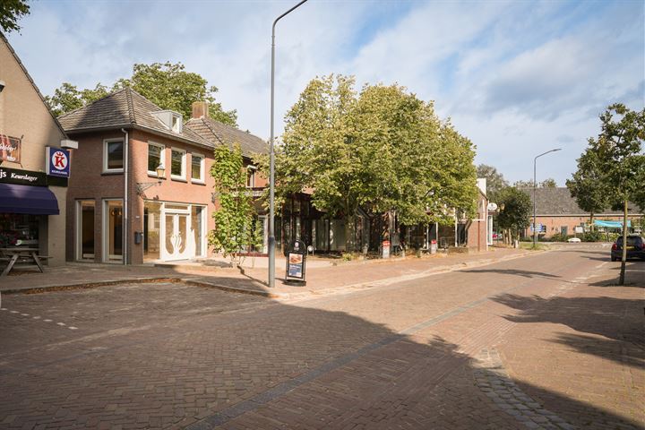 View photo 39 of Dorpsplein 22