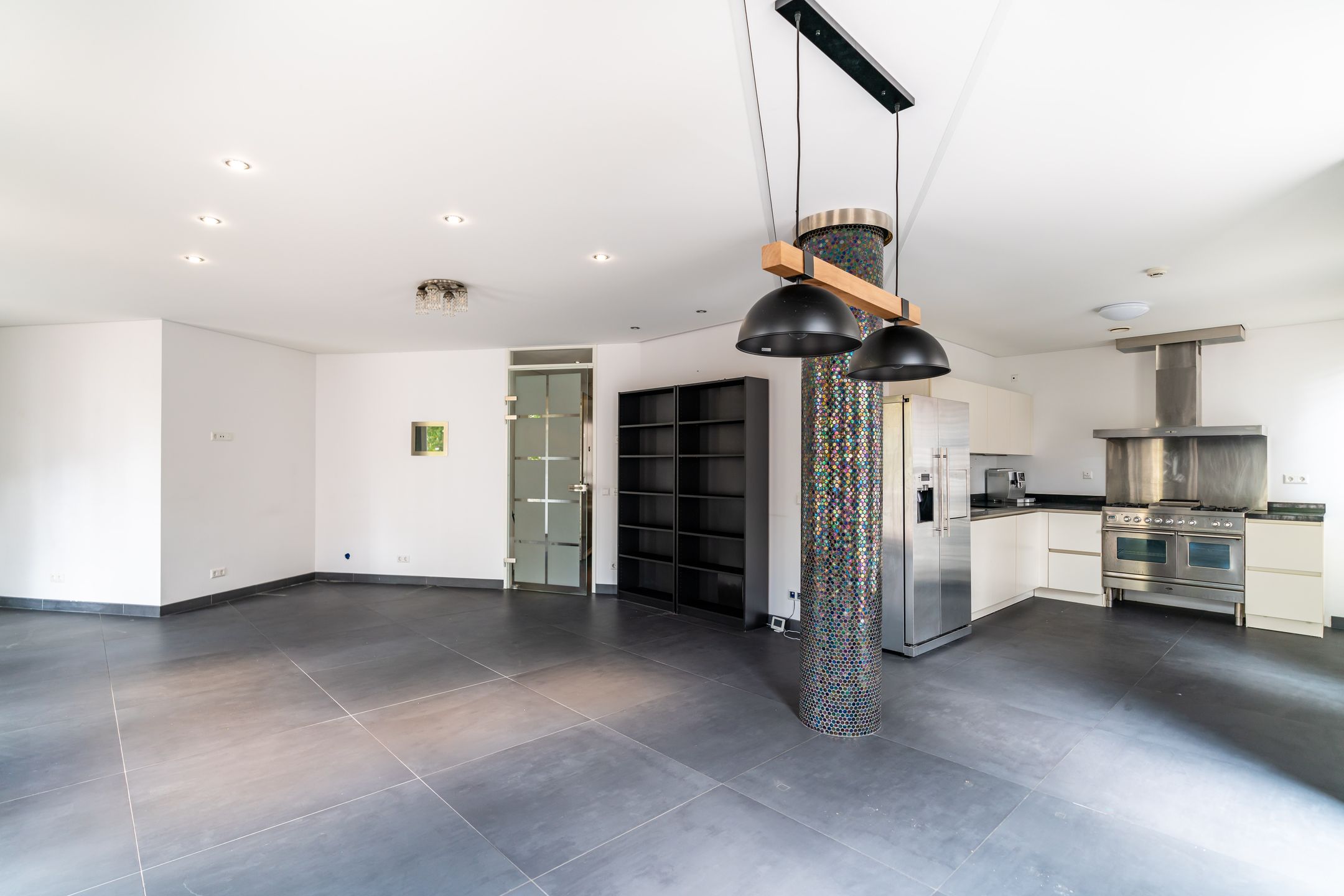 Photo 3 of Damstraat 21