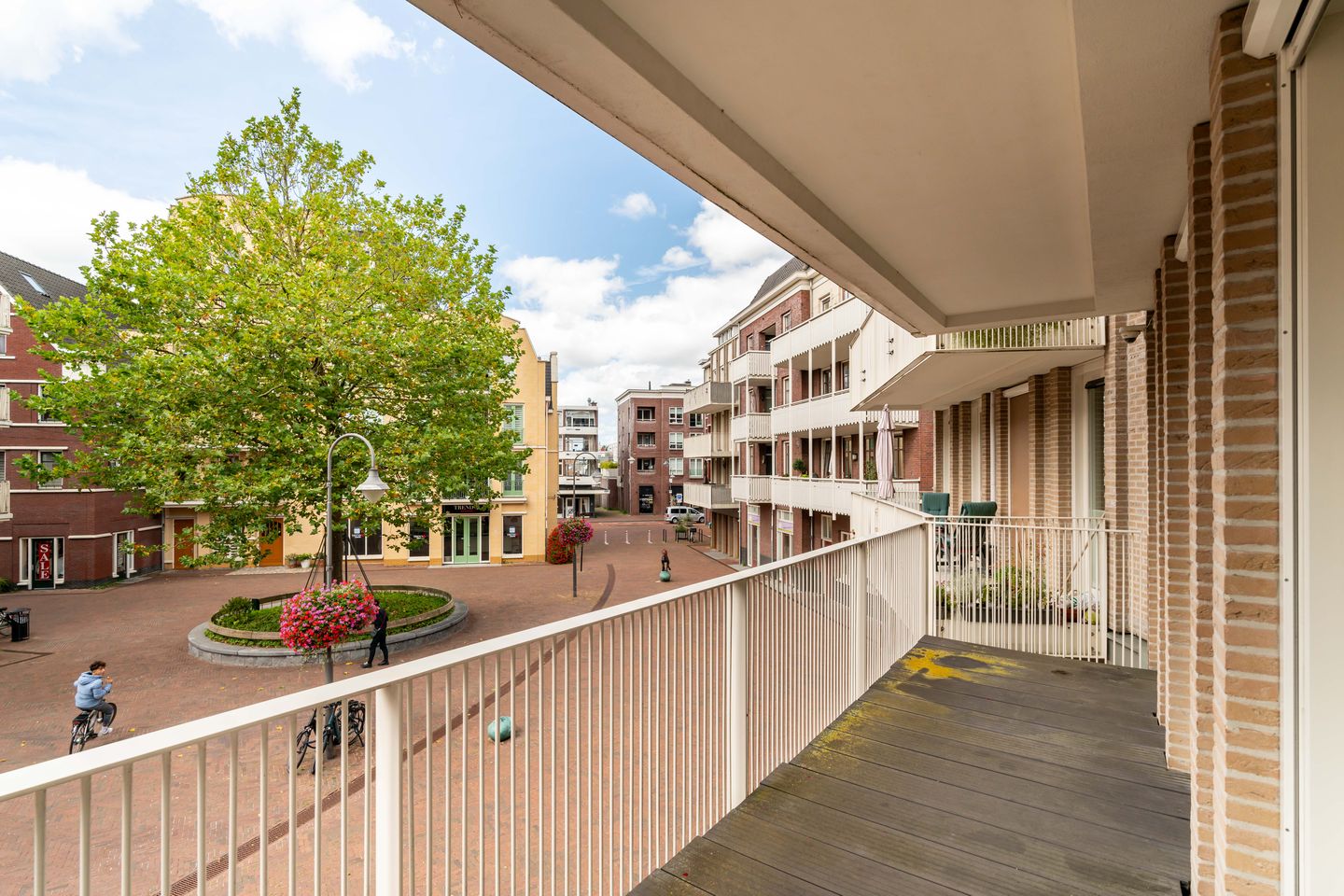 Photo 5 of Damstraat 21