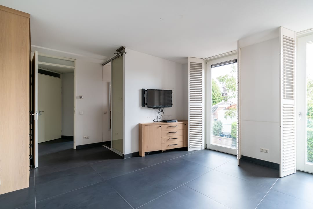 Photo 8 of Damstraat 21