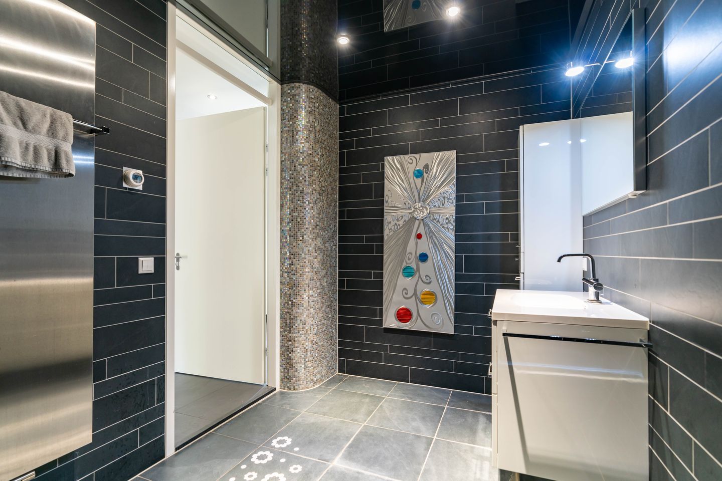 Photo 10 of Damstraat 21