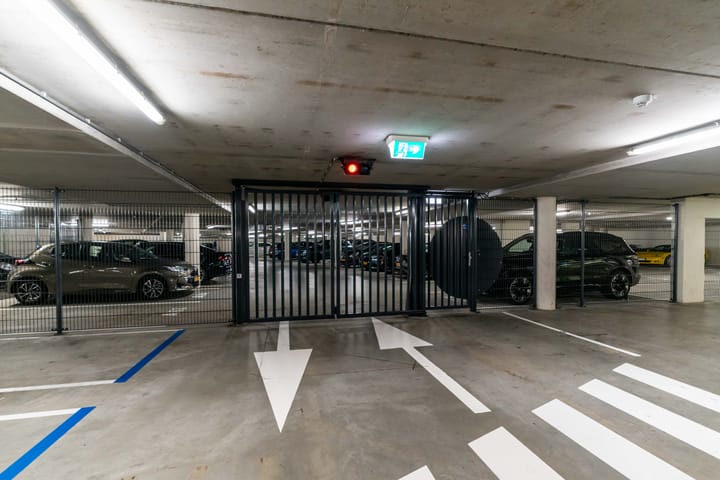 Foto 13 van Damstraat 21