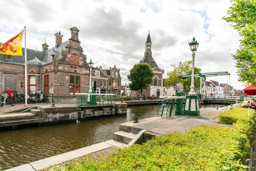 Photo 16 of Damstraat 21