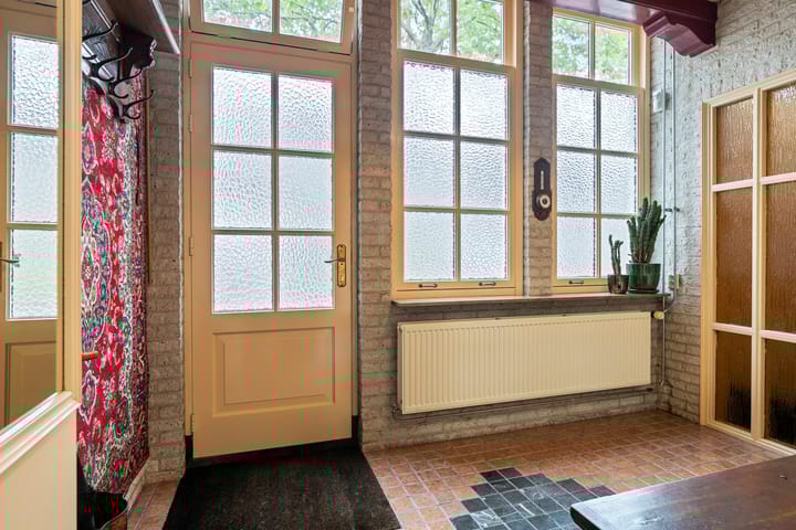 Photo 3 of Nieuwehaven 235