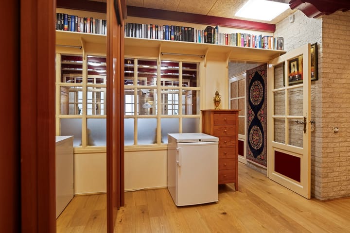 Photo 9 of Nieuwehaven 235