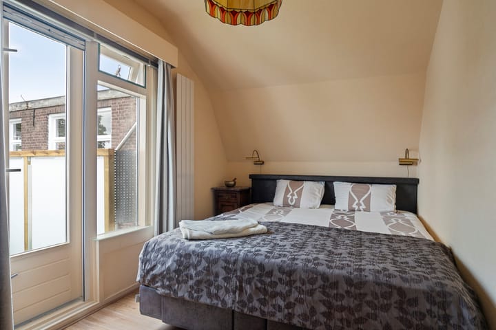 Photo 25 of Nieuwehaven 235