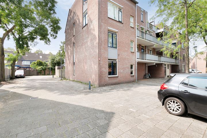 Bekijk foto 29 van Kopenhagenstraat 47