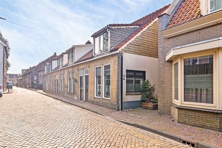 Bekijk foto 3 van Oost-Krakeelstraat 2