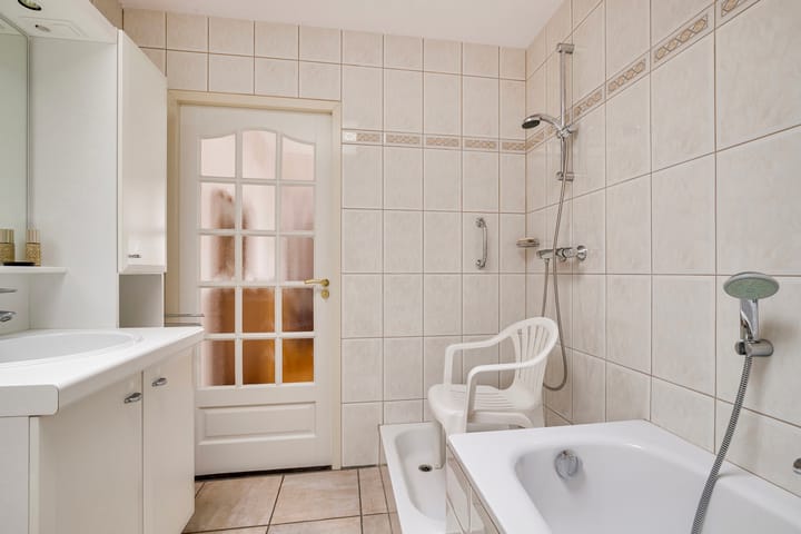 Foto 33 van Jacob Merlostraat 22-A