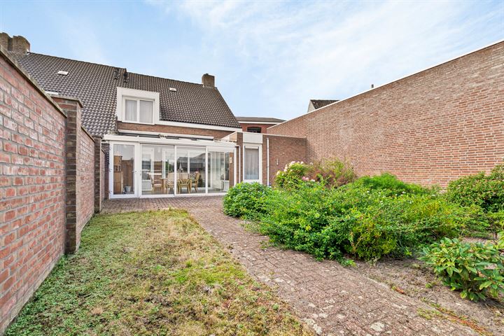 View photo 39 of Jacob Merlostraat 22-A