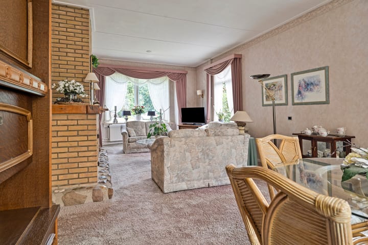 Foto 11 van Dorpsstraat 233